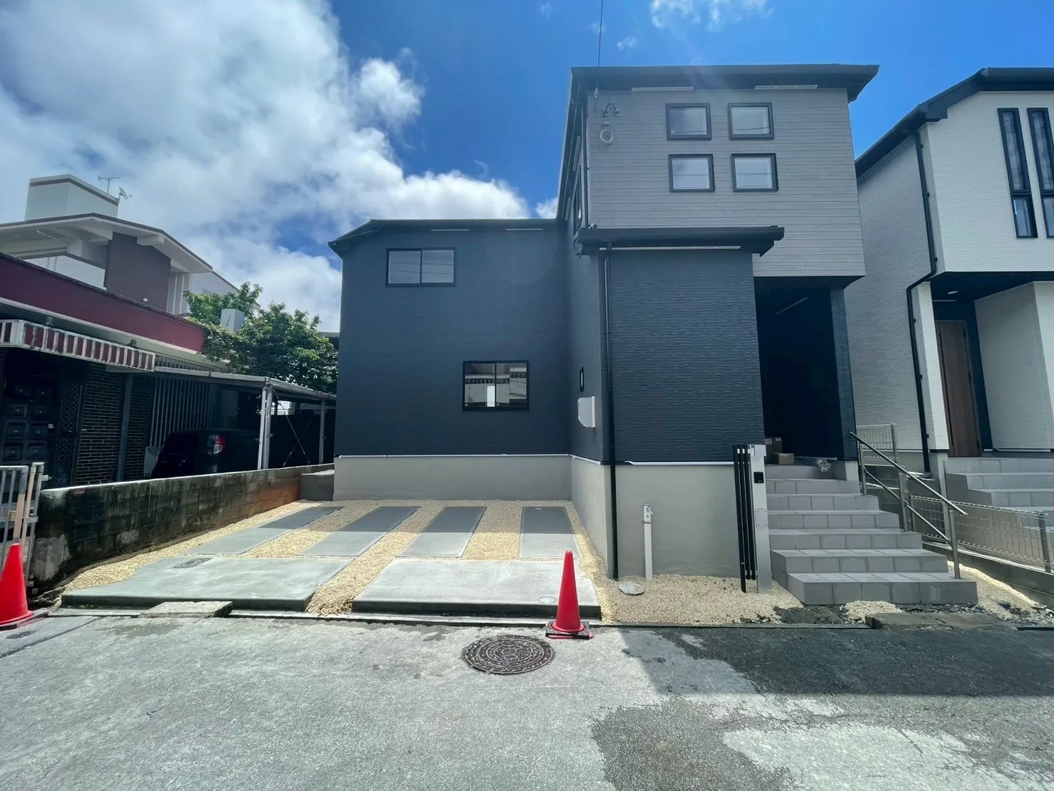 那覇市仲井真３号棟