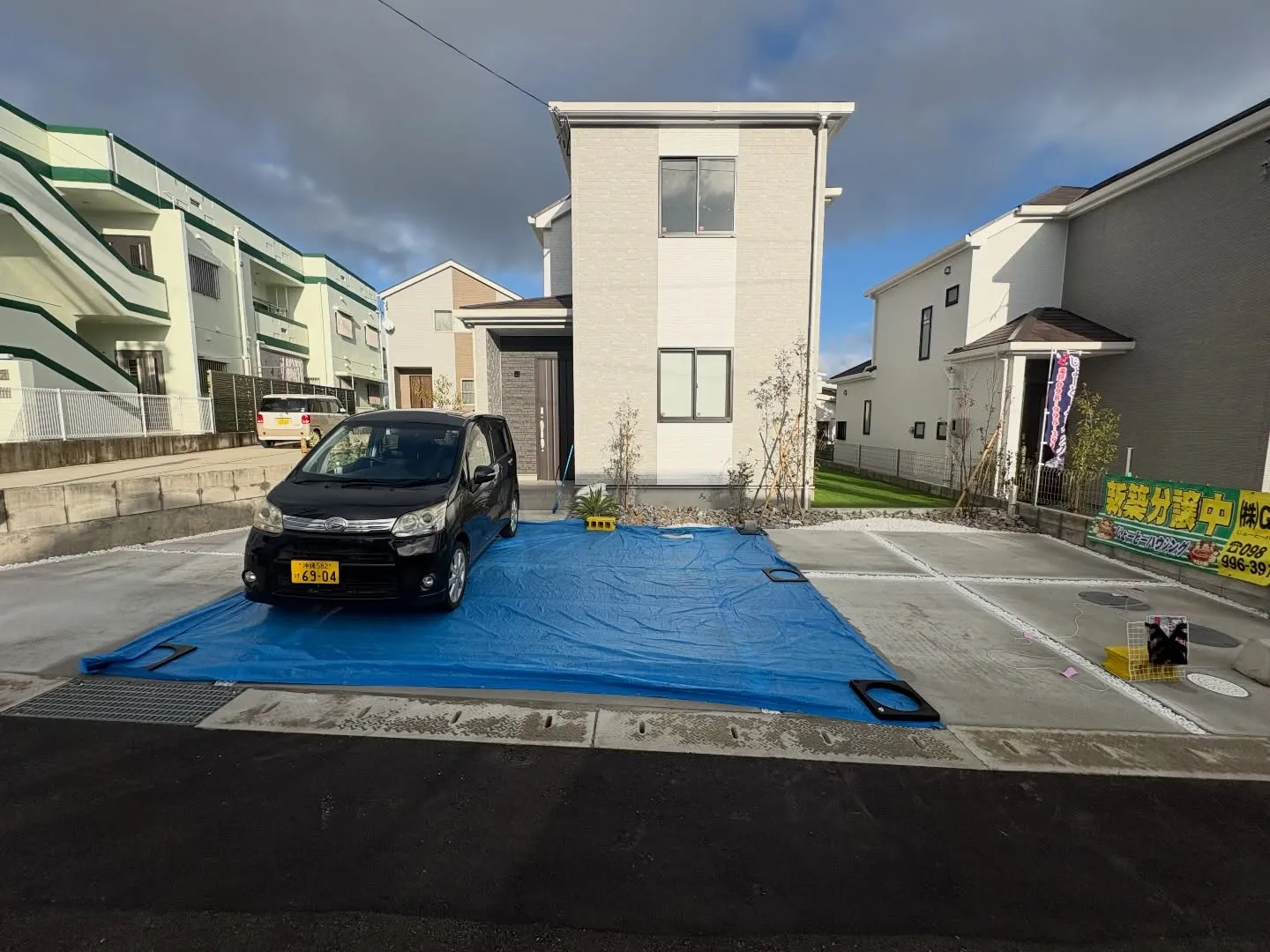 八重瀬町安里　全3棟